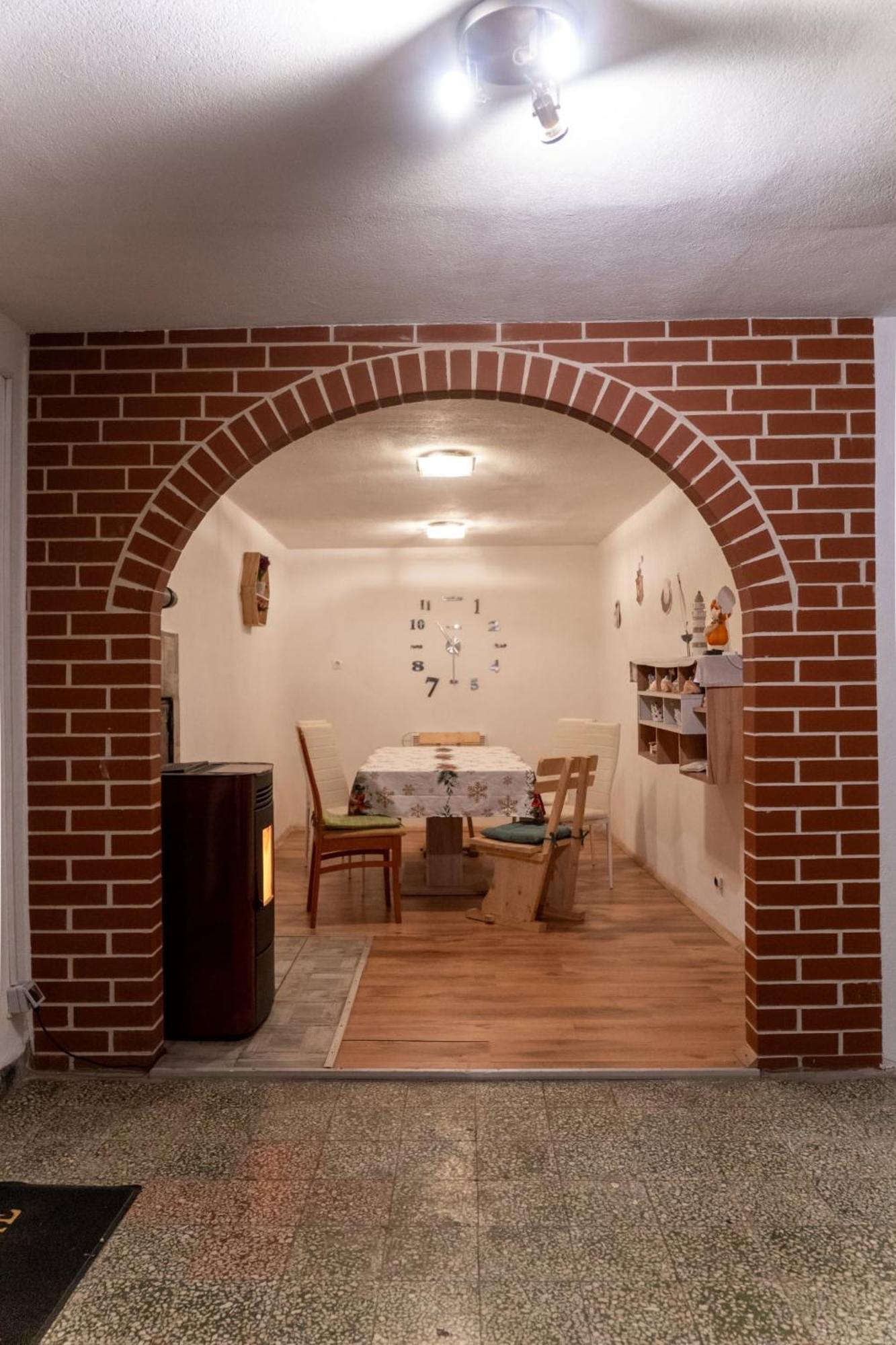 بيت شباب Sigma House موجسترانا المظهر الخارجي الصورة