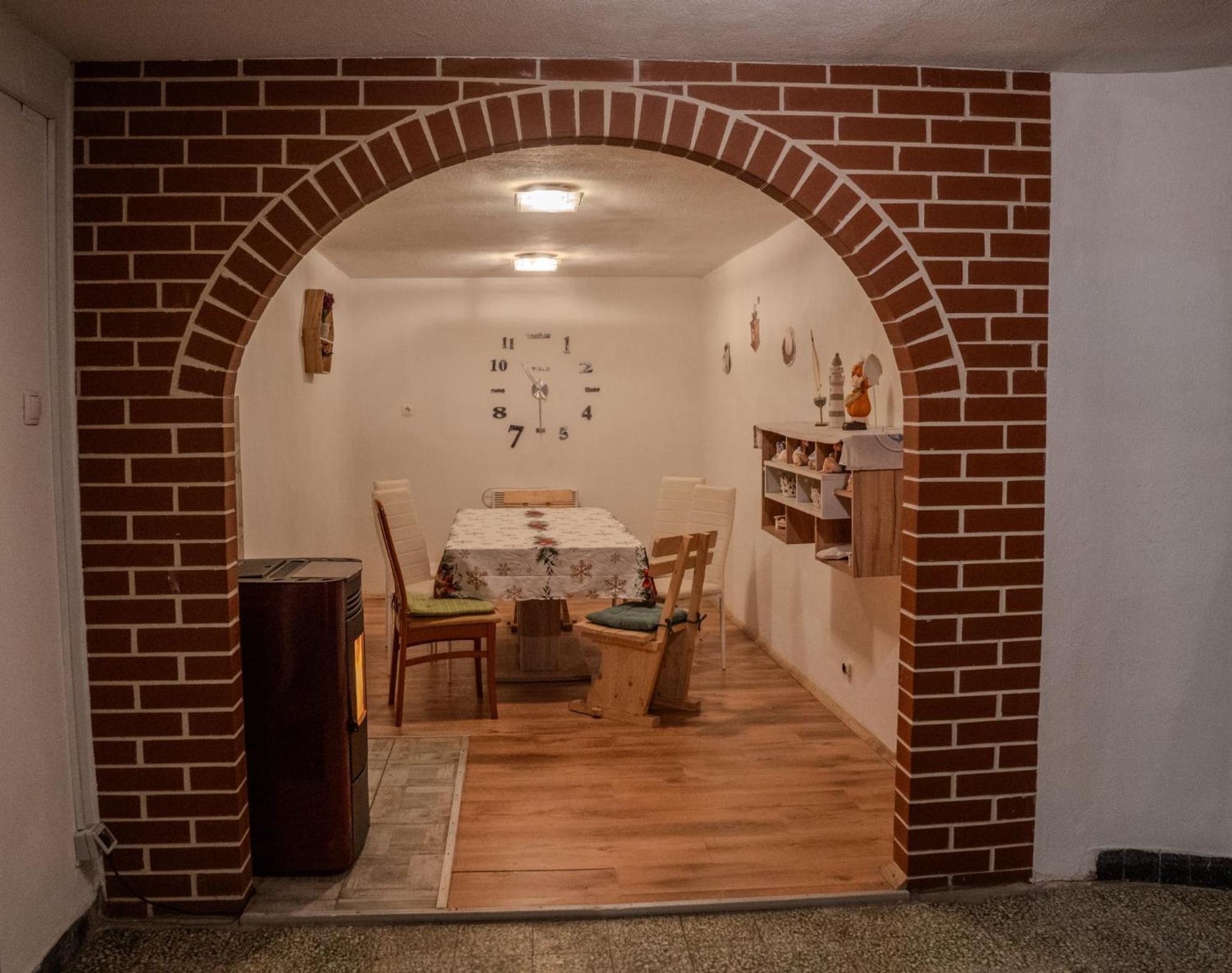 بيت شباب Sigma House موجسترانا المظهر الخارجي الصورة