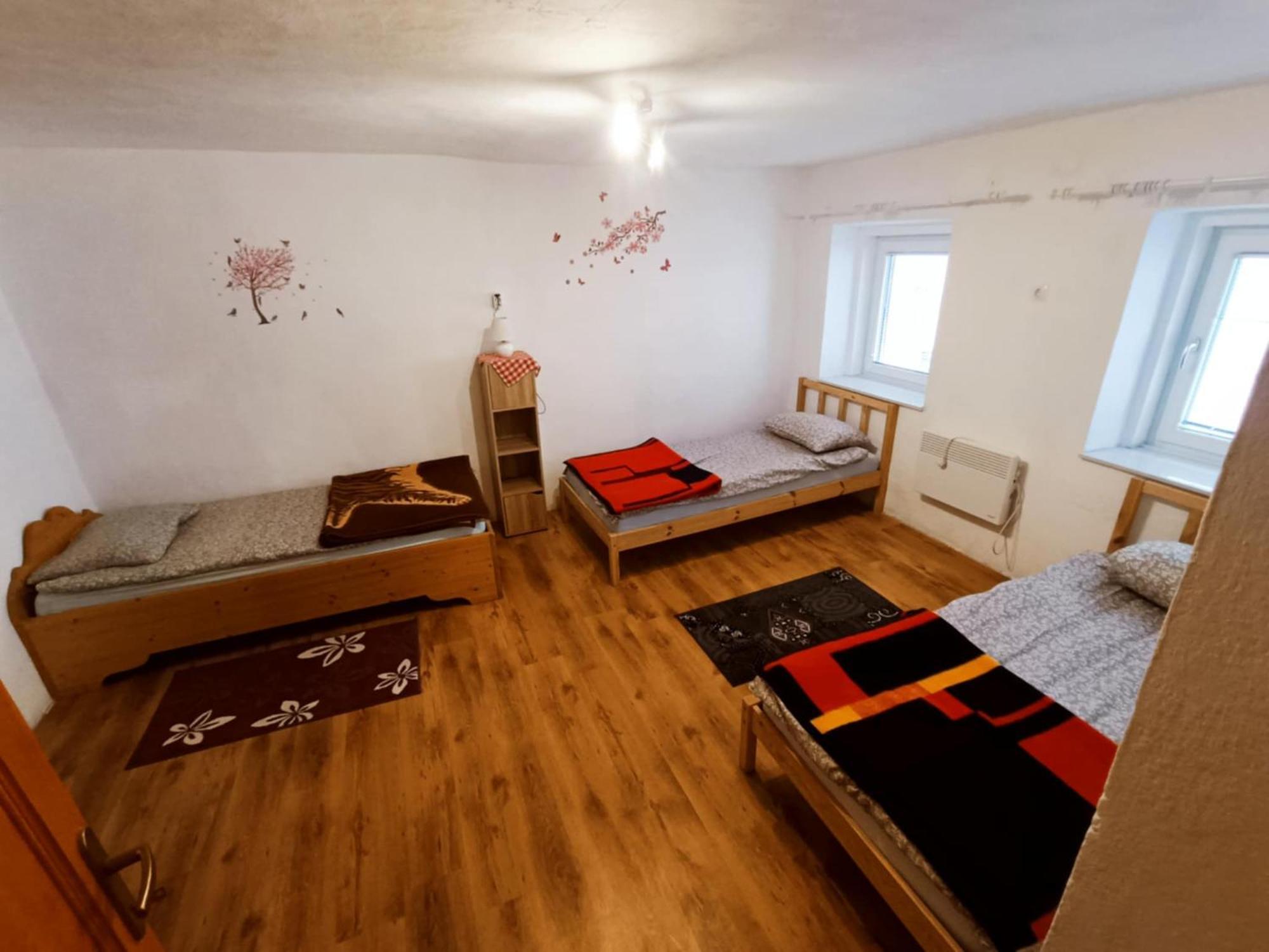 بيت شباب Sigma House موجسترانا المظهر الخارجي الصورة